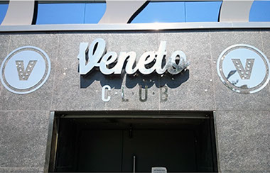 Letras corpóreas en acero club Veneto