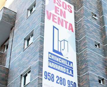 Lona publicitaria venta de pisos