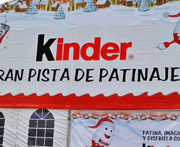 Lona publicitaria Kinder