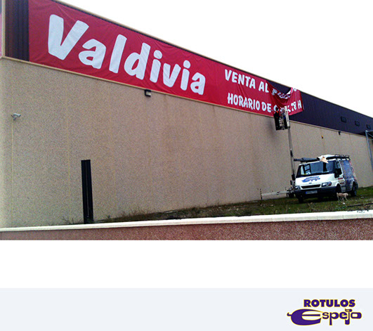 Lonas publicitarias Granada. Lonas Publicitarias. Impresión de lonas publicitarias